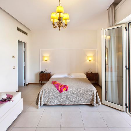 סן אנג'לו Hotel Alpha מראה חיצוני תמונה