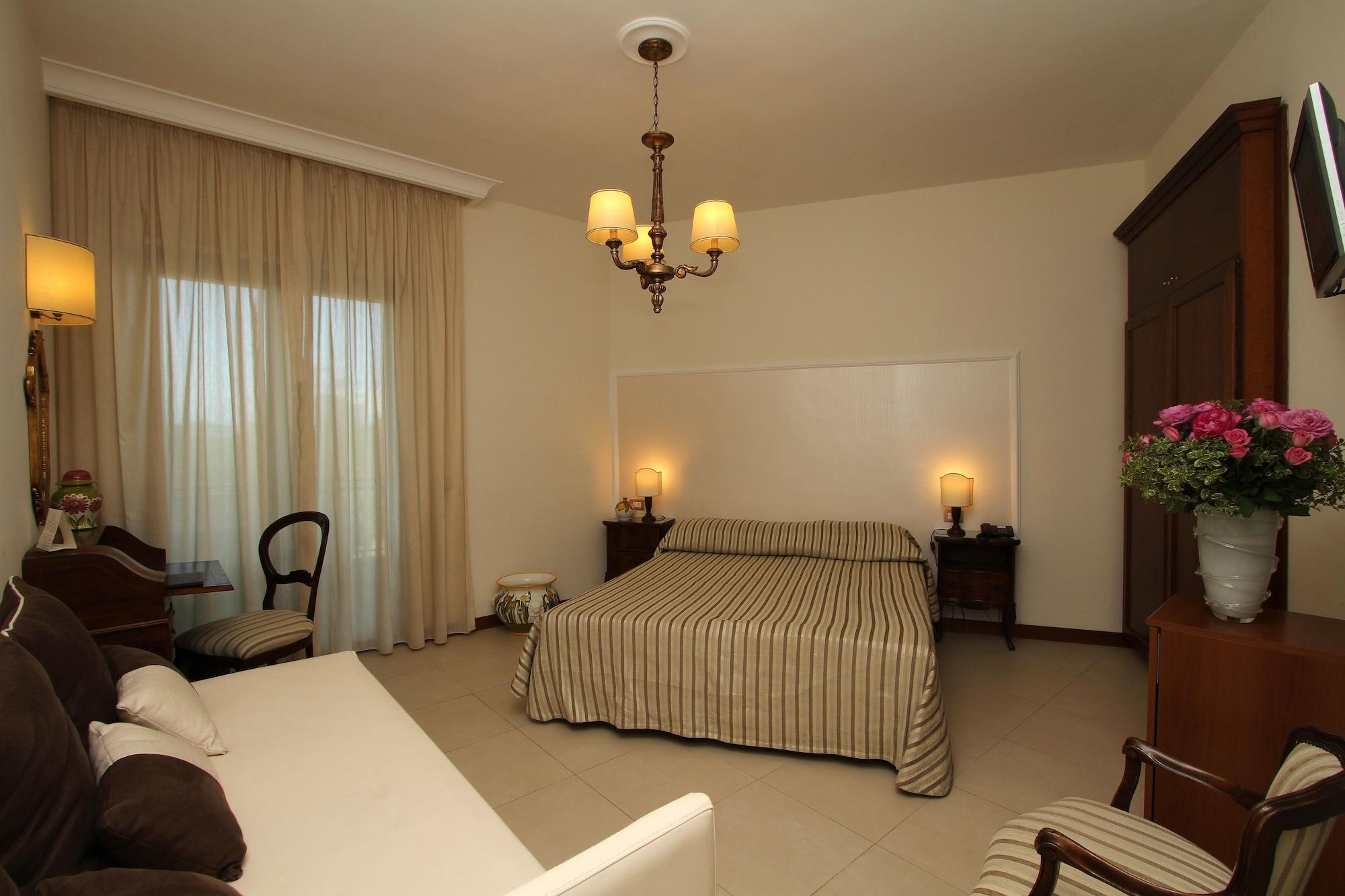 סן אנג'לו Hotel Alpha מראה חיצוני תמונה